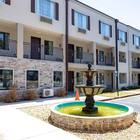 Baymont By Wyndham College Park Atlanta Airport South
